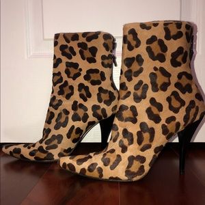 Stuart Weitzman Booties